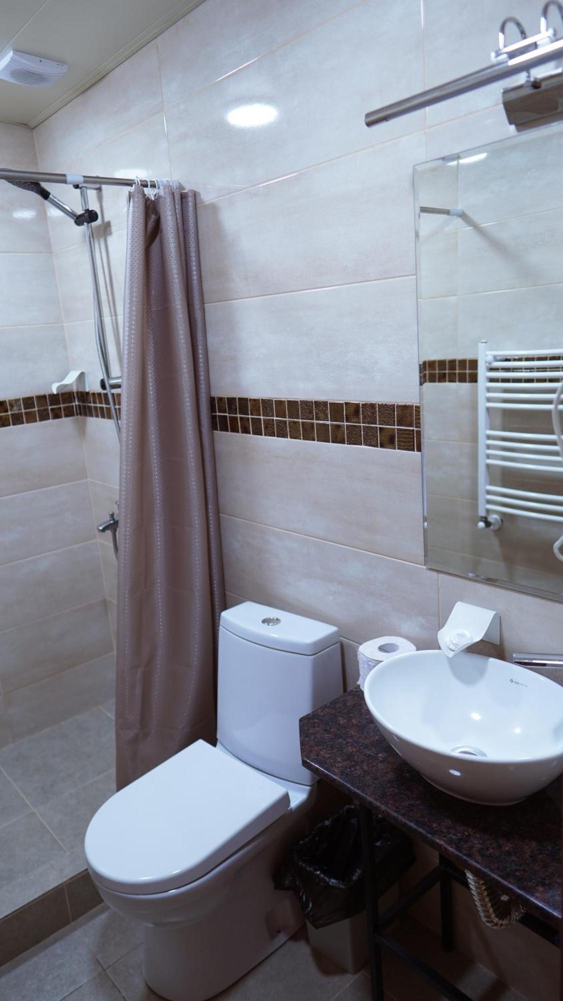 Archil And Nino Gigauri Guest House Stepancminda Zewnętrze zdjęcie