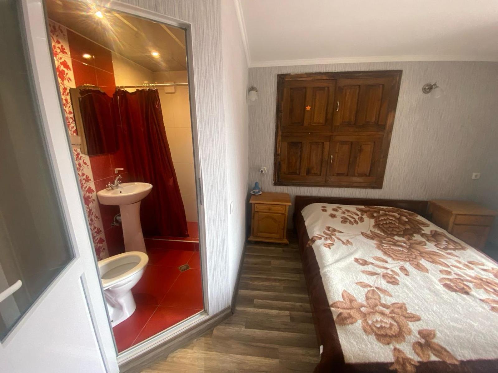 Archil And Nino Gigauri Guest House Stepancminda Zewnętrze zdjęcie